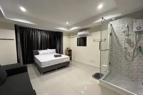Nightingale Club: main photo on Google Maps